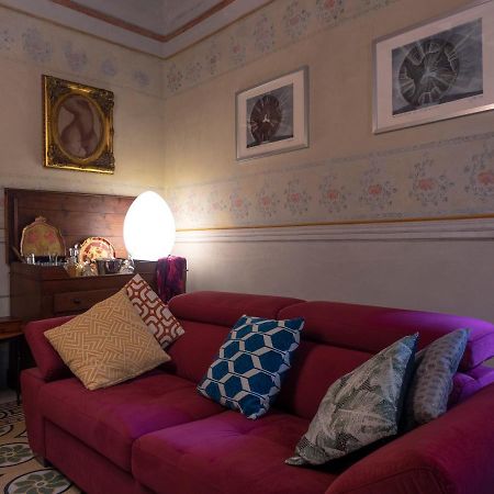 Luxury - Elegante Appartamento Nel Cuore Di Lucca Ngoại thất bức ảnh