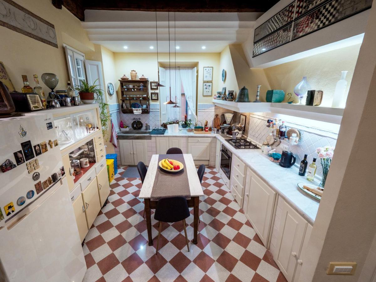 Luxury - Elegante Appartamento Nel Cuore Di Lucca Ngoại thất bức ảnh