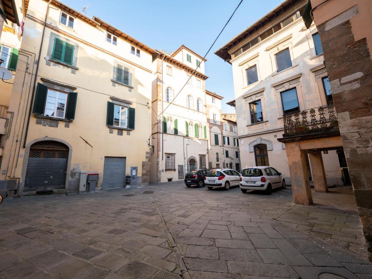 Luxury - Elegante Appartamento Nel Cuore Di Lucca Ngoại thất bức ảnh