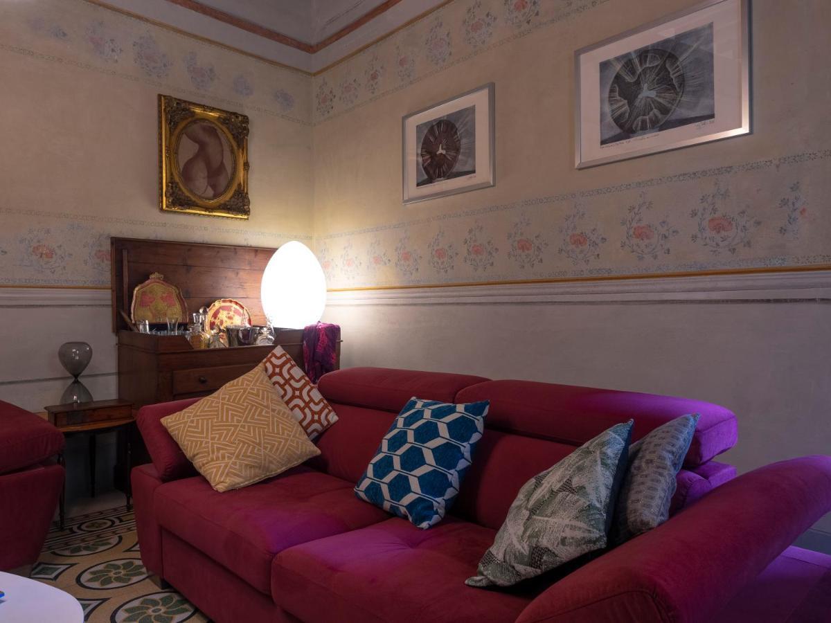 Luxury - Elegante Appartamento Nel Cuore Di Lucca Ngoại thất bức ảnh