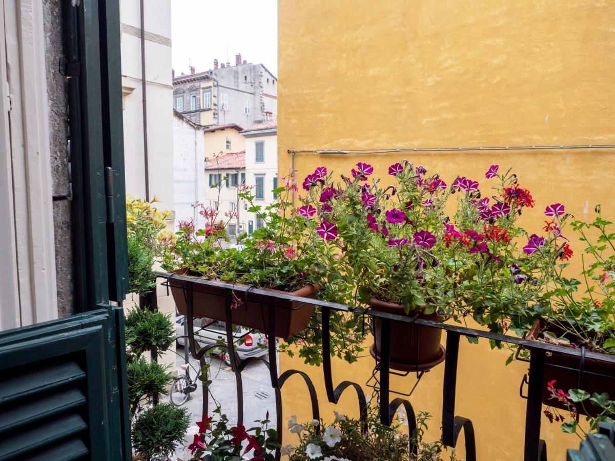 Luxury - Elegante Appartamento Nel Cuore Di Lucca Ngoại thất bức ảnh
